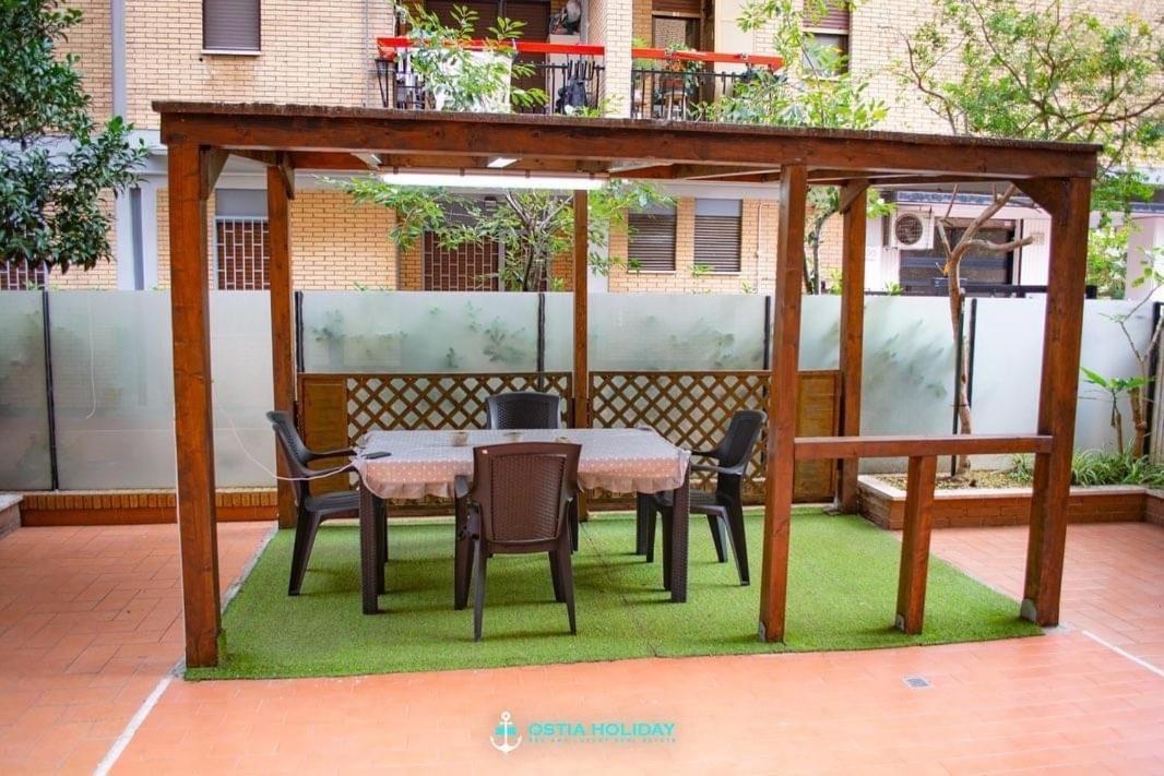 לידו די אוסטיה Appartamento The Garden מראה חיצוני תמונה